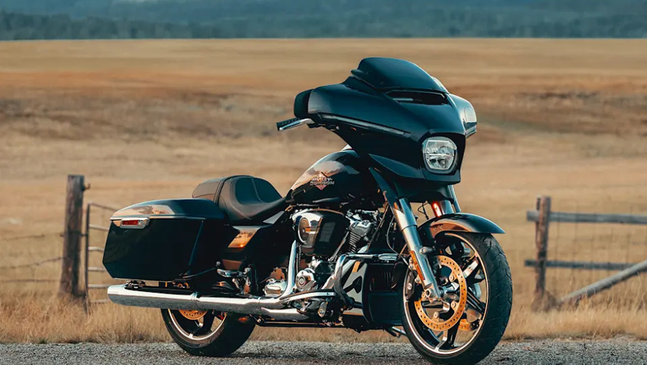 Street Glide 2025